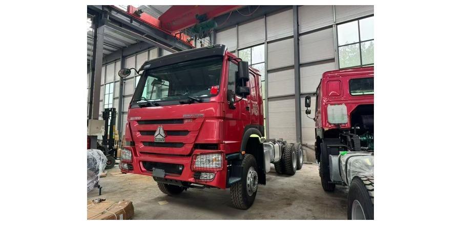 Refurbished used SINOTRUK HOWO tractor truck, catalog 03