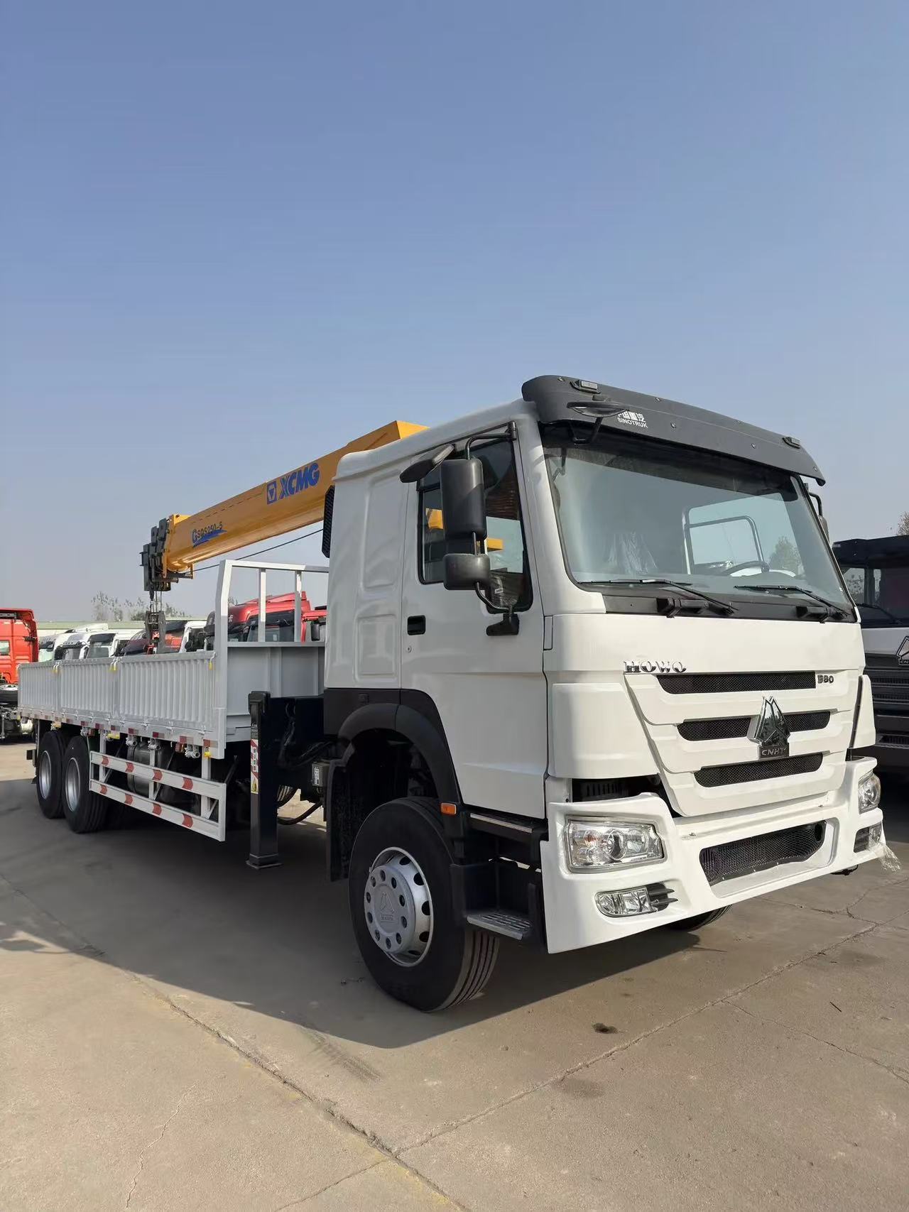 HOWO truck with crane, HOWO-C04, photo 2